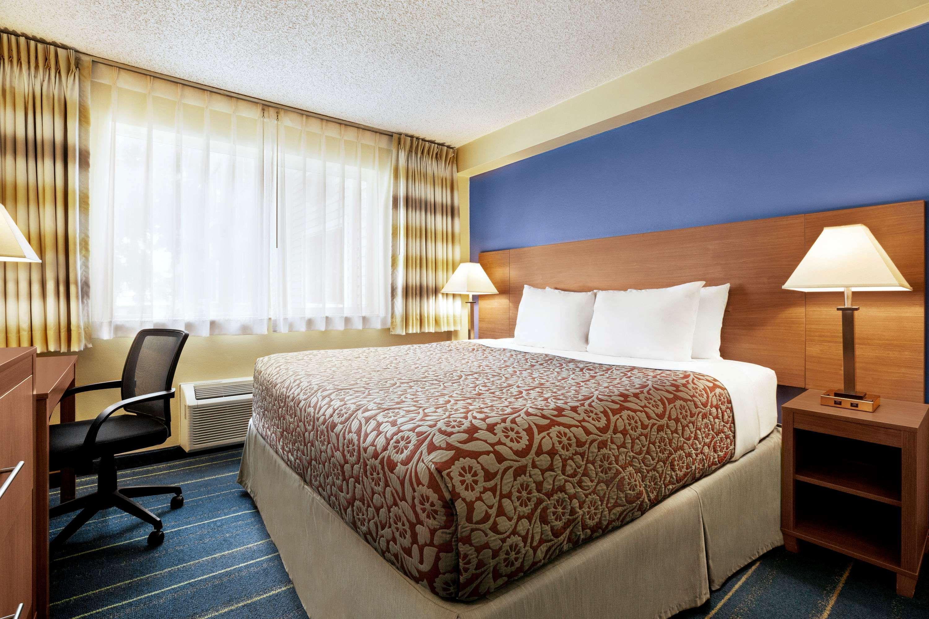 Best Western Plus Denver West Голдън Екстериор снимка