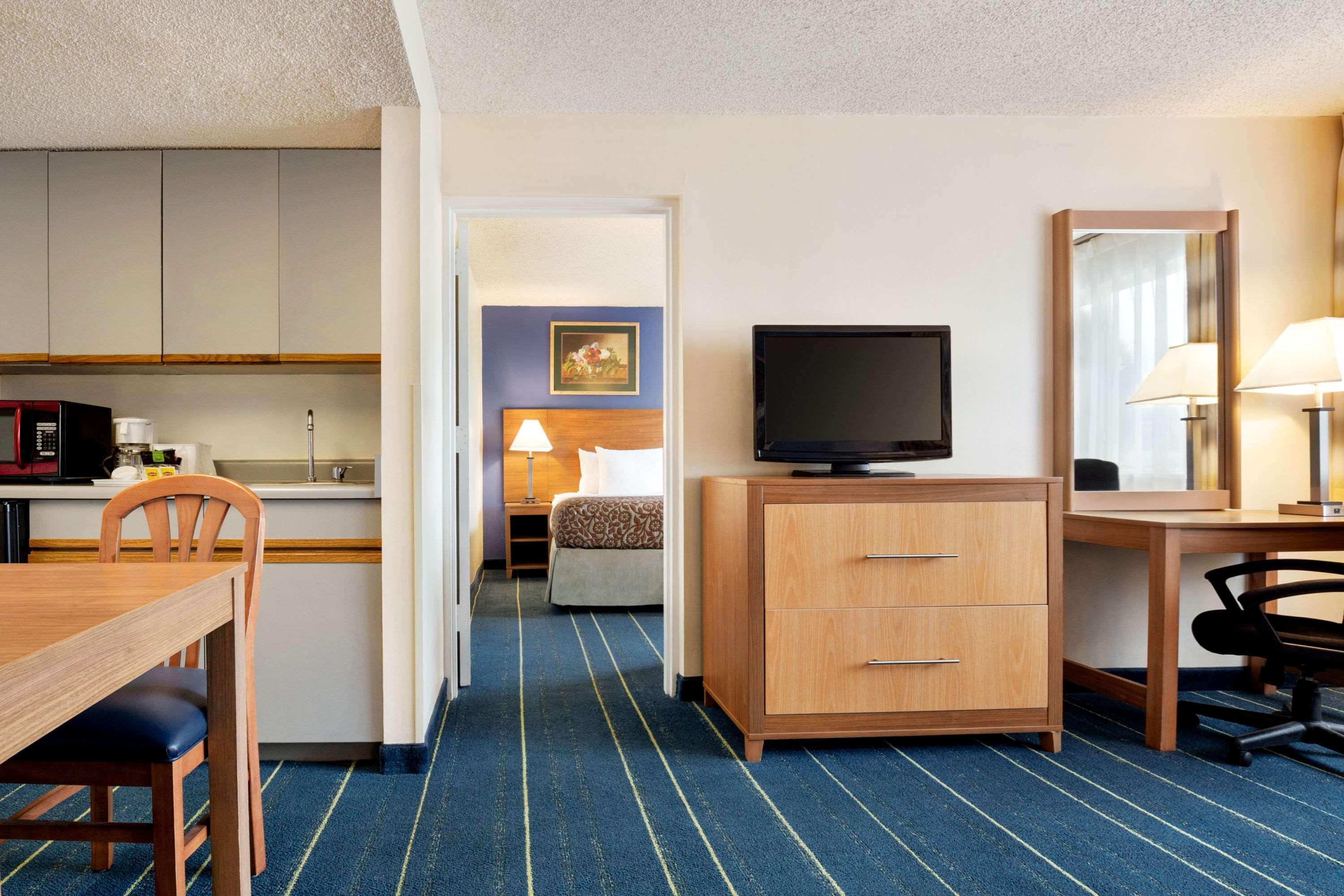 Best Western Plus Denver West Голдън Екстериор снимка